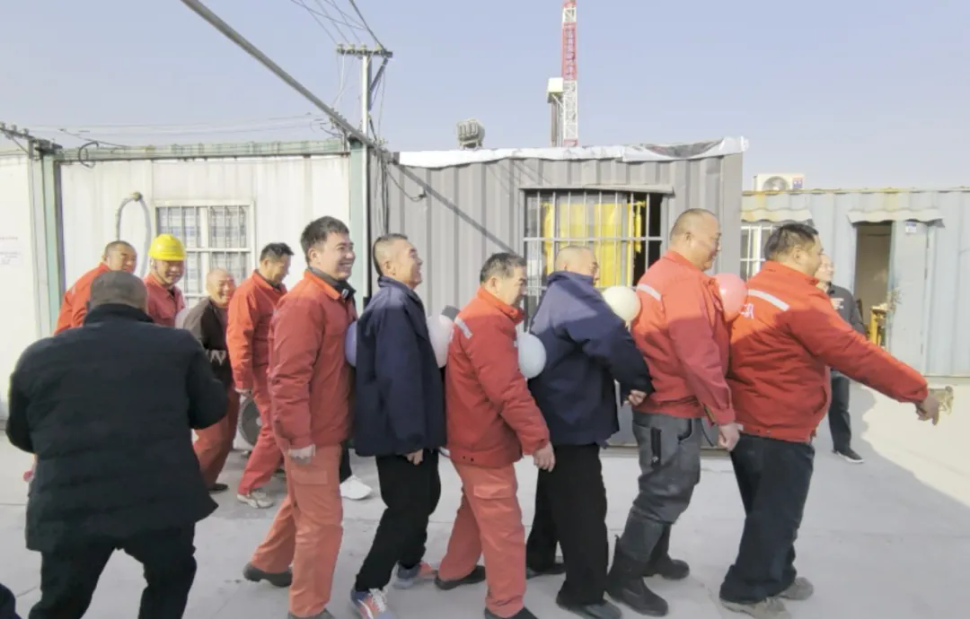 2d7cf12695cf96176b10ab5d370714dc.png 2d7cf12695cf96176b10ab5d370714dc.png