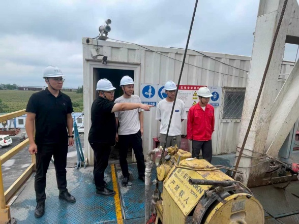 4d587db02ac71c7af2ce4b76c3c6dd74.jpg 4d587db02ac71c7af2ce4b76c3c6dd74.jpg